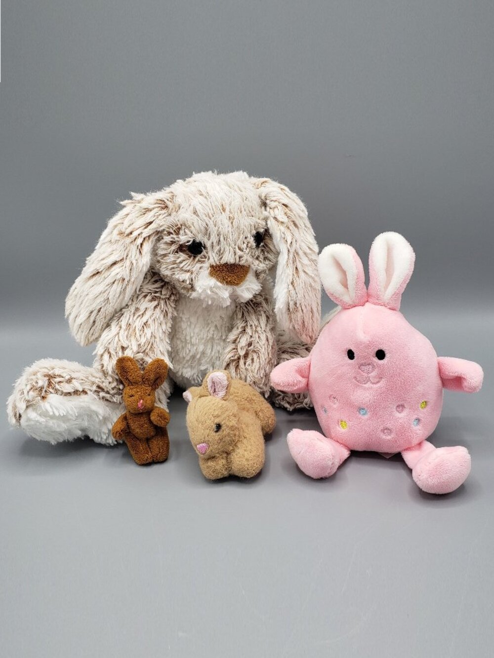 Lot of 4 Easter Bunny Rabbit Plush Stuffed Animal Toy Melissa Doug Adventures